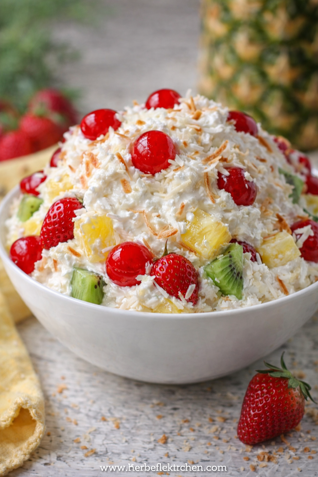 Creamy Hawaiian Cheesecake Salad – Whipped Fruit Salad Recipe for Spring Potluck