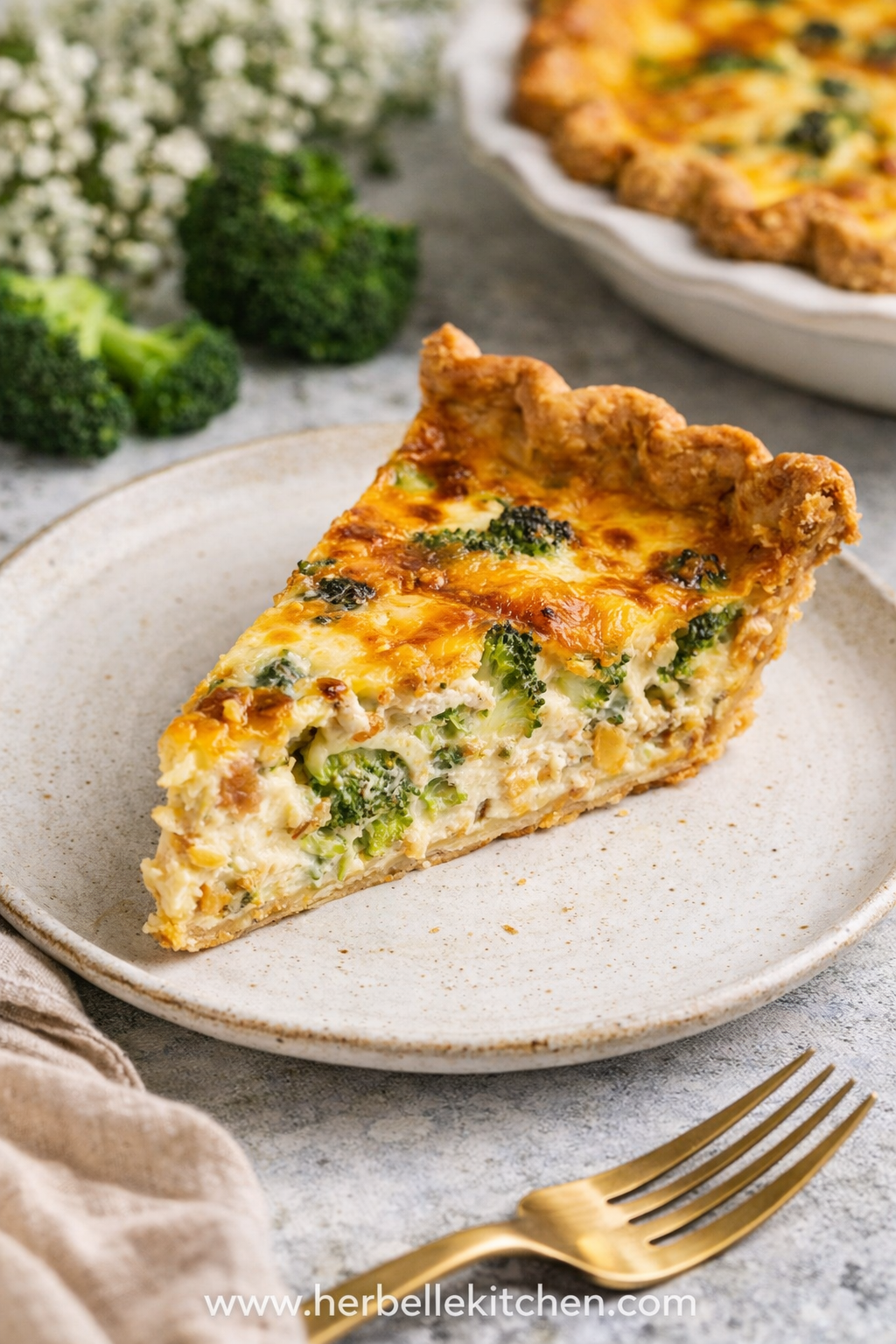 Broccoli and Cheddar Quiche – Easy Mother’s Day Brunch Recipe