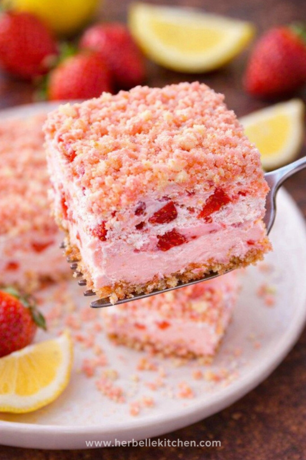 Strawberry Dream Dessert – Easy Strawberry Crunch Pudding Recipe